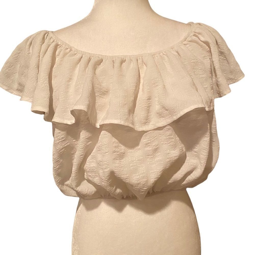 Kimchi Blue Crop Top Size Medium